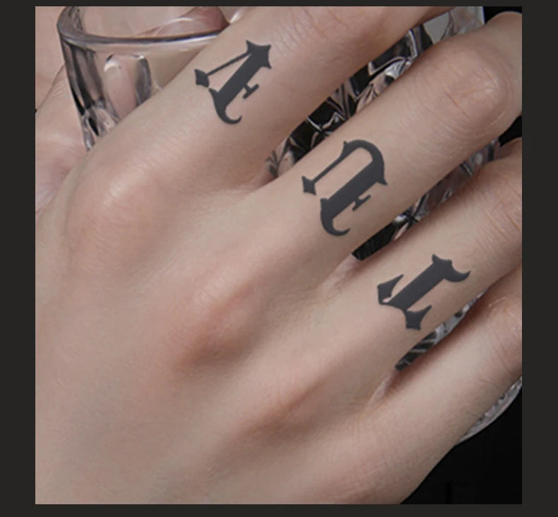 Long-lasting waterproof tattoo stickers simulated non-reflective temporary tattoo English pattern finger arm fake tattoo
