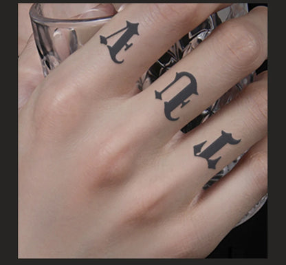 Long-lasting waterproof tattoo stickers simulated non-reflective temporary tattoo English pattern finger arm fake tattoo