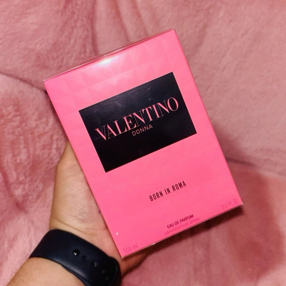 Valentino Donna Born In Roma Eau de Parfum Spray for Women 3.4 fl oz